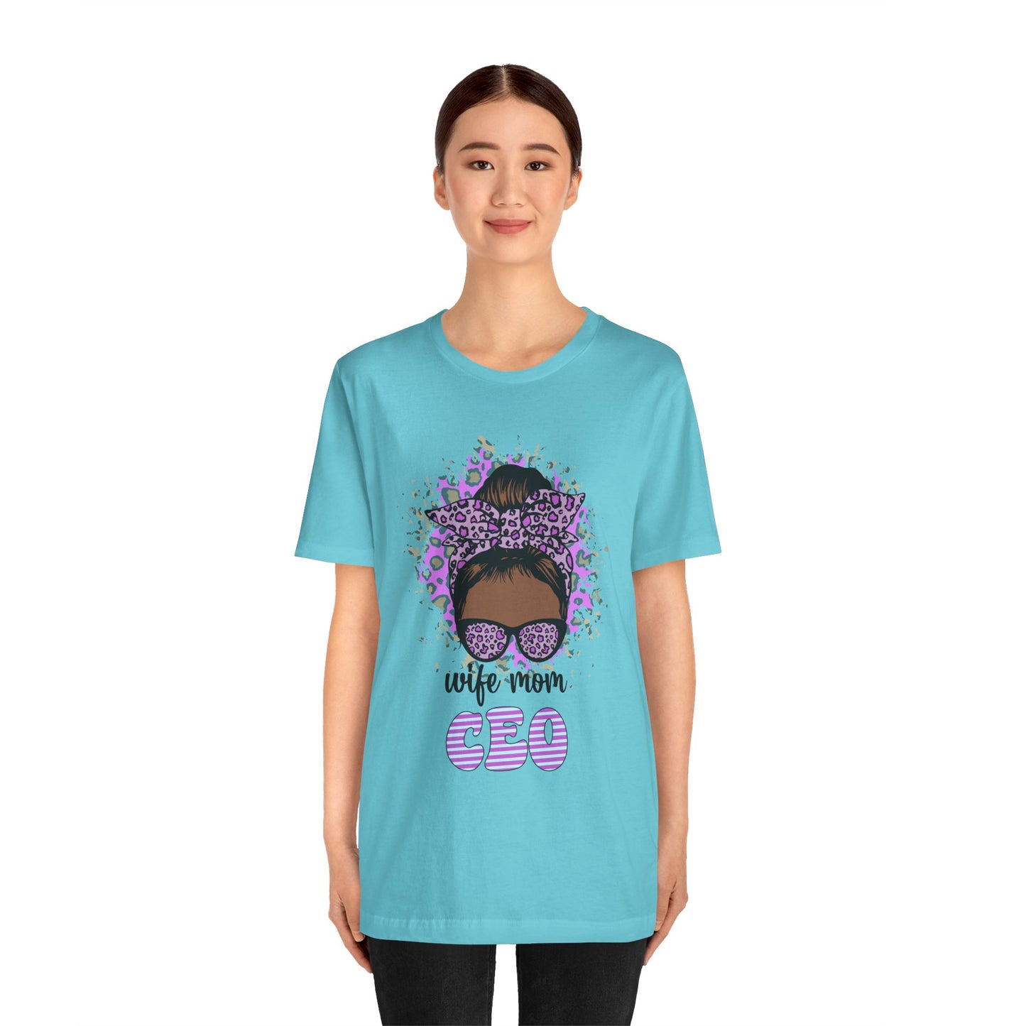 Wife Mom CEO T-Shirt: Empowering Tee for Moms, Gifts for Mother's Day, Women's Casual Wear, Motivational Apparel, Cute Graphic Tee
