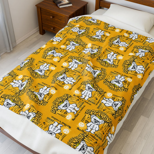 "Keep Dreaming" Inspirational Plush Blanket – Soft Velveteen Throw with Teddy Bear – Yellow Streetwear Home Decor 50" × 60"