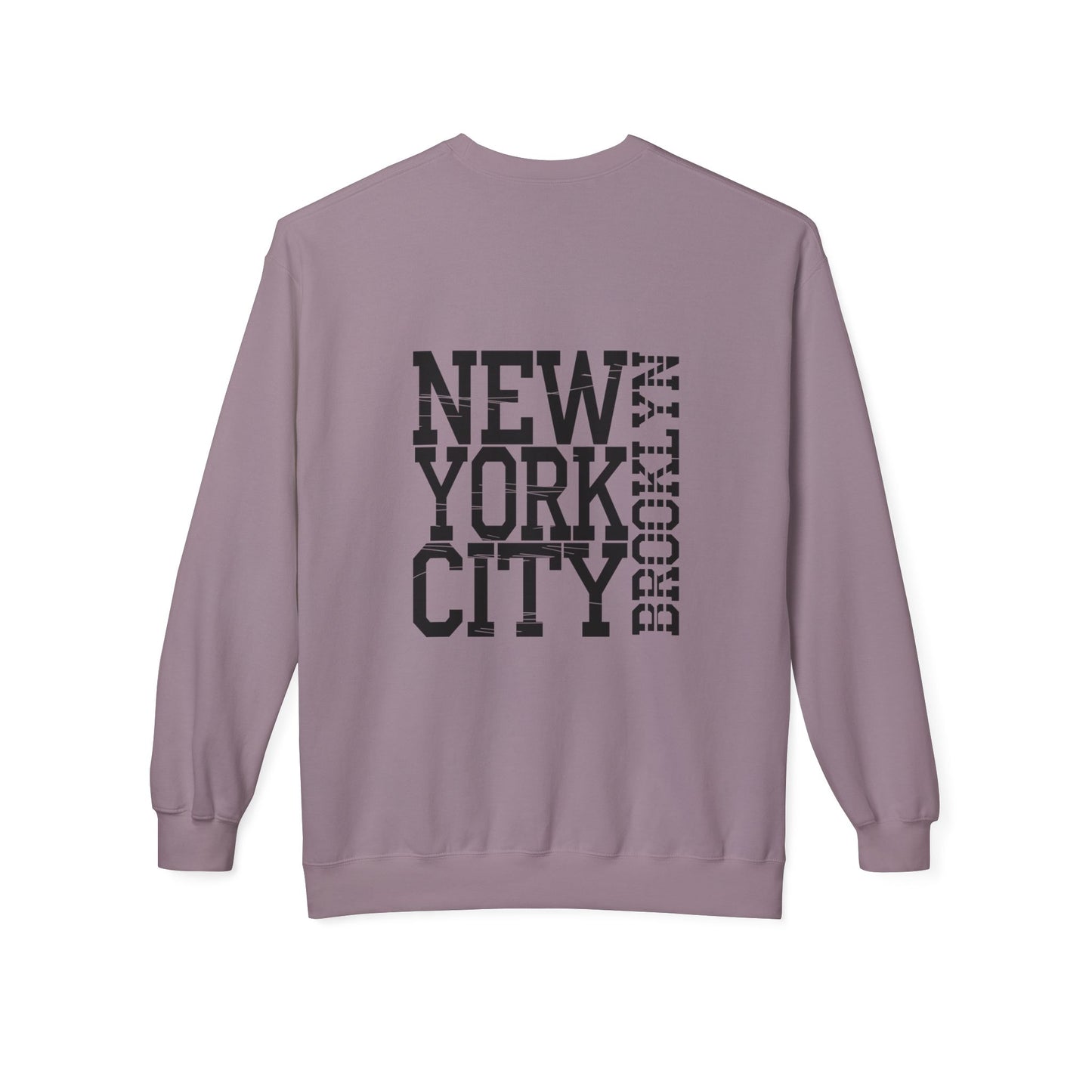 New York City Graphic Sweatshirt - Cozy Unisex Crewneck, Streetwear Style, Gift for NYC Lovers, Casual Wear, Travel Souvenir