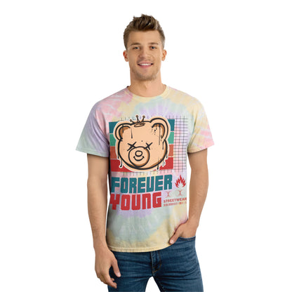 Unisex "Forever Young" Tie Dye T-Shirt – Retro 90s Style Streetwear Graphic Tee with Teddy Bear – Soft Cotton Shirt Hazy Rainbow