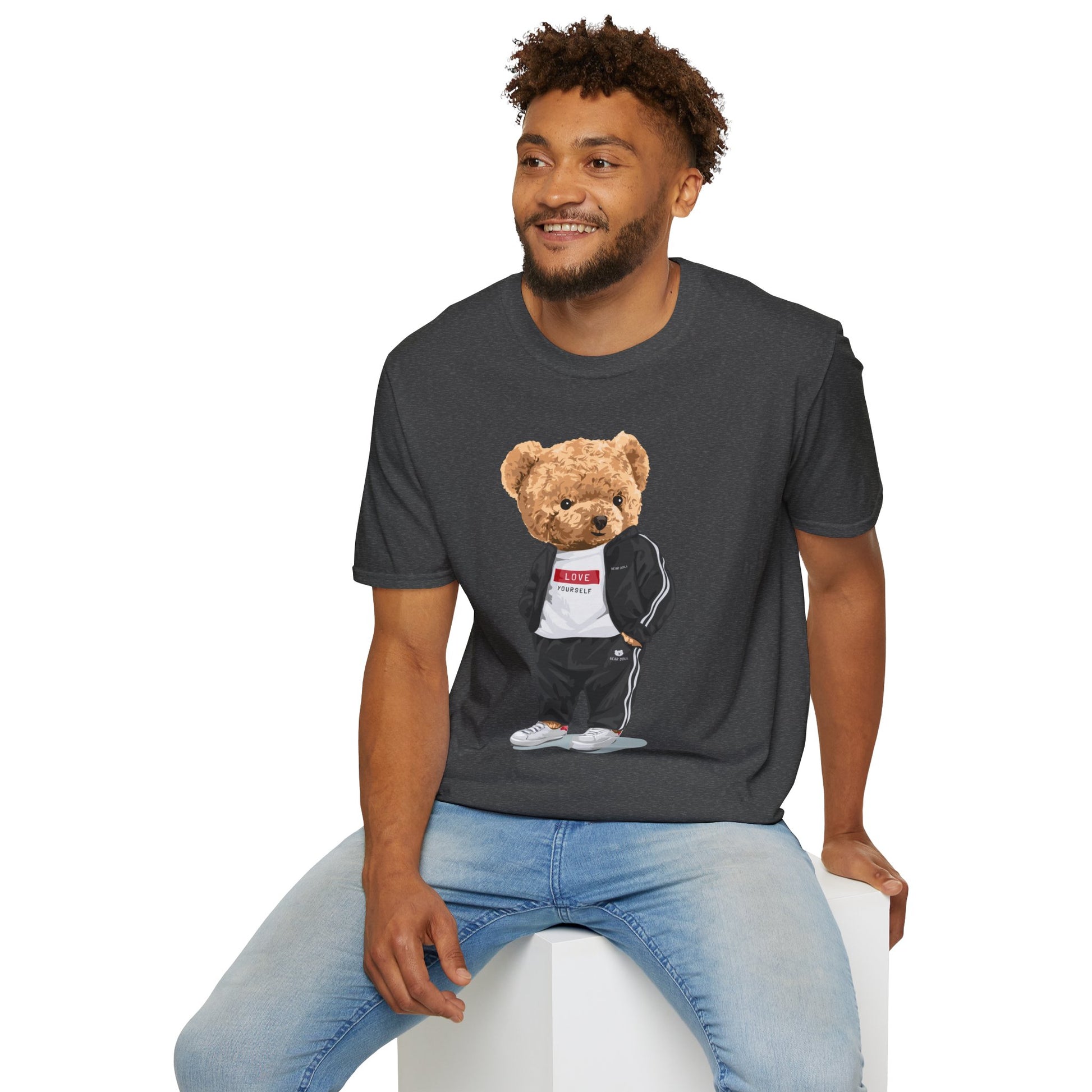 Casual Graphic Tee: Trendy Bear Design, Fun Unisex T-Shirt, Perfect for Gifts, Casual Wear, Everyday Style