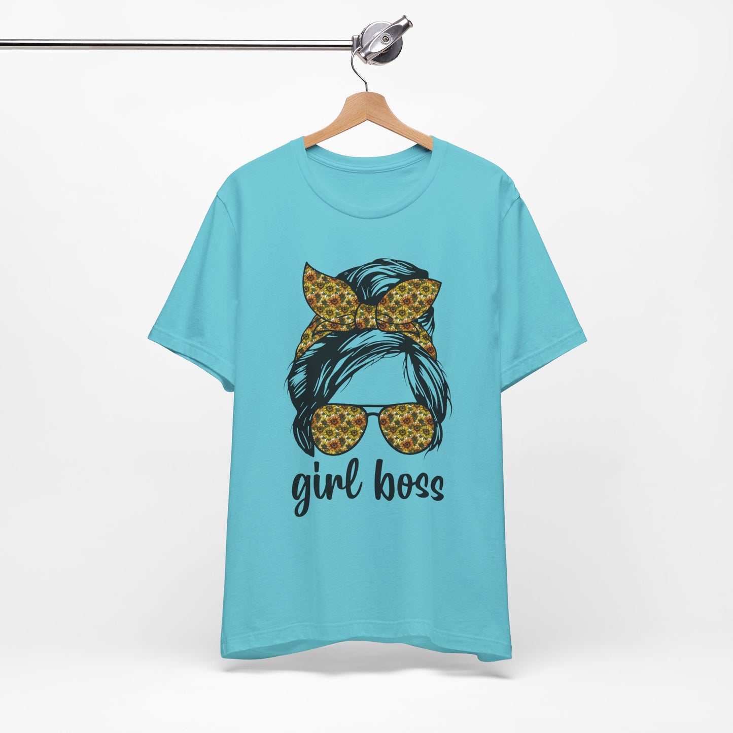 Stylish Girl Boss Tee: Empowerment Shirt for Women, Casual Outfit, Trendy Gift, Birthday Apparel, Motivational Fashion