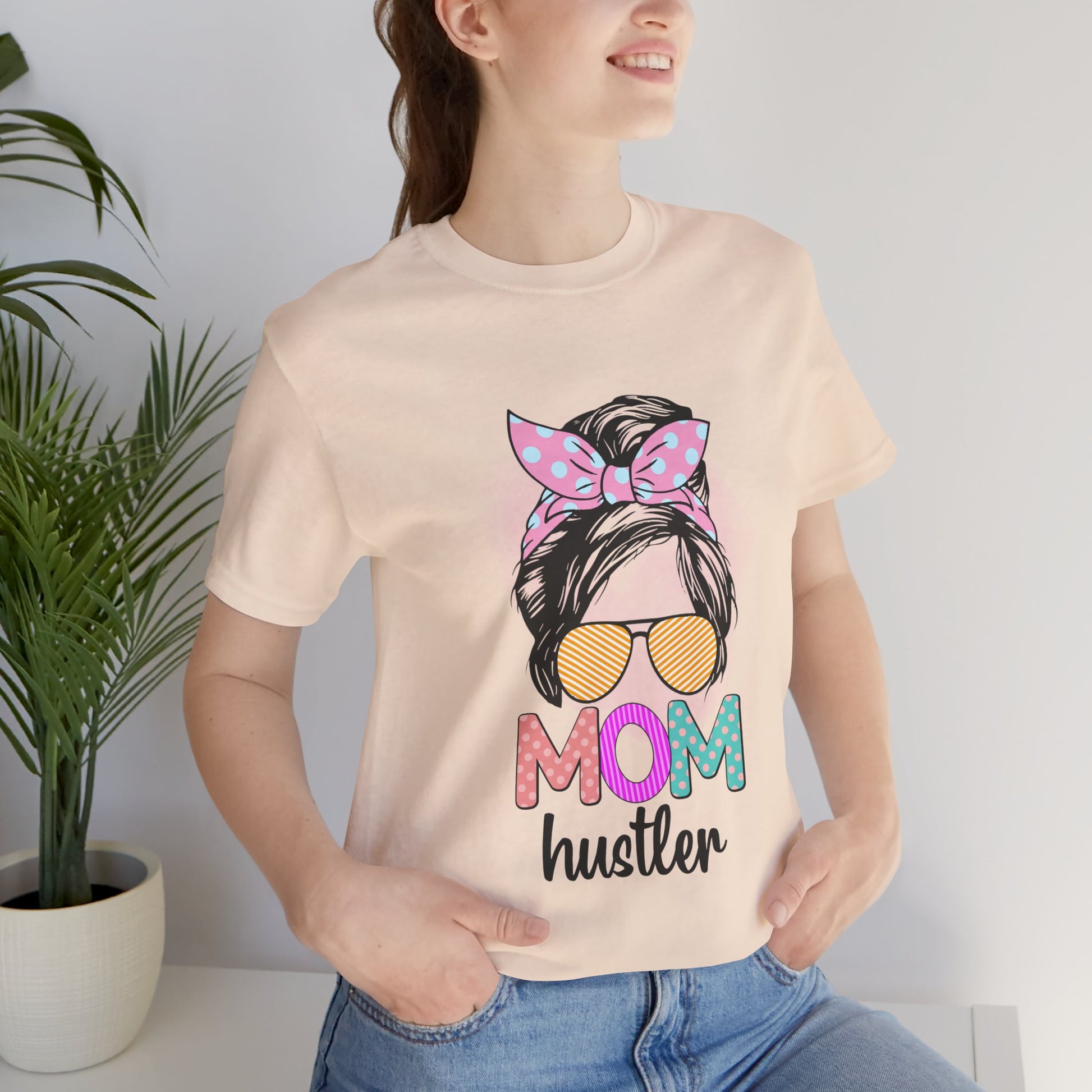 Mom Hustler Graphic Tee, Trendy Shirt for Moms, Mother's Day Gift, Motivational Tee, Casual Wear