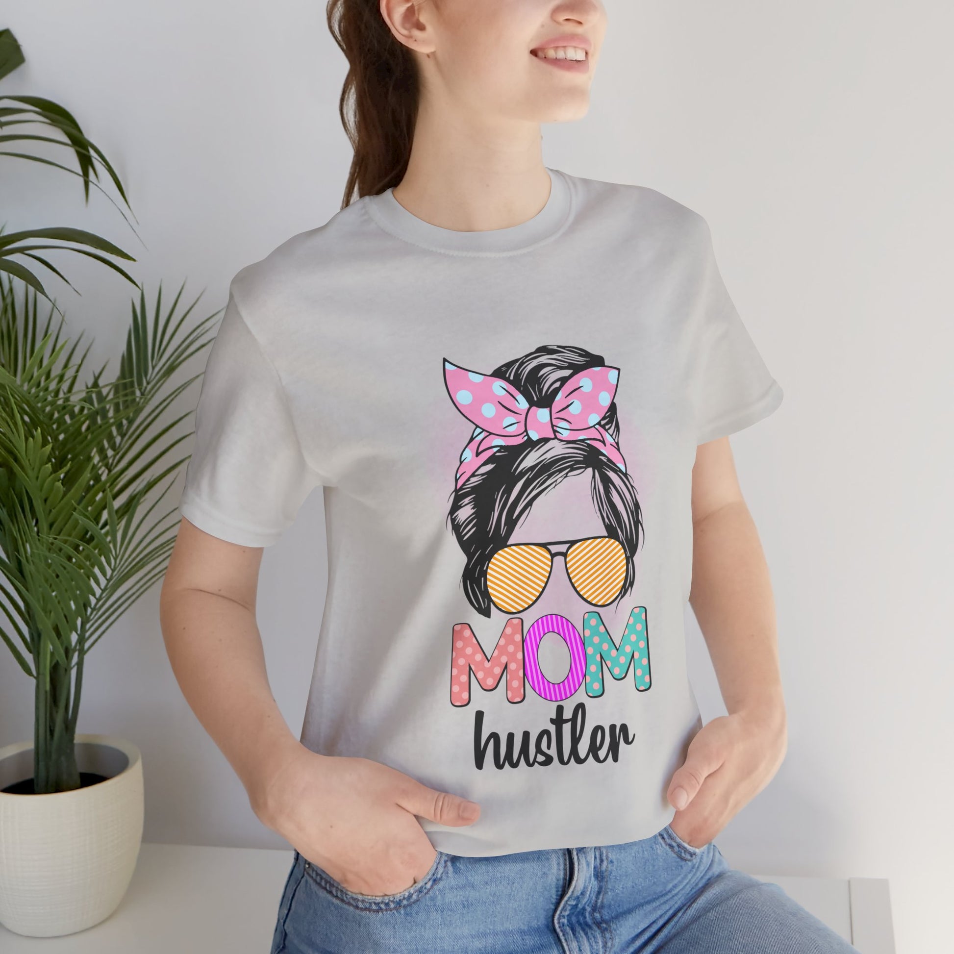 Mom Hustler Graphic Tee, Trendy Shirt for Moms, Mother's Day Gift, Motivational Tee, Casual Wear