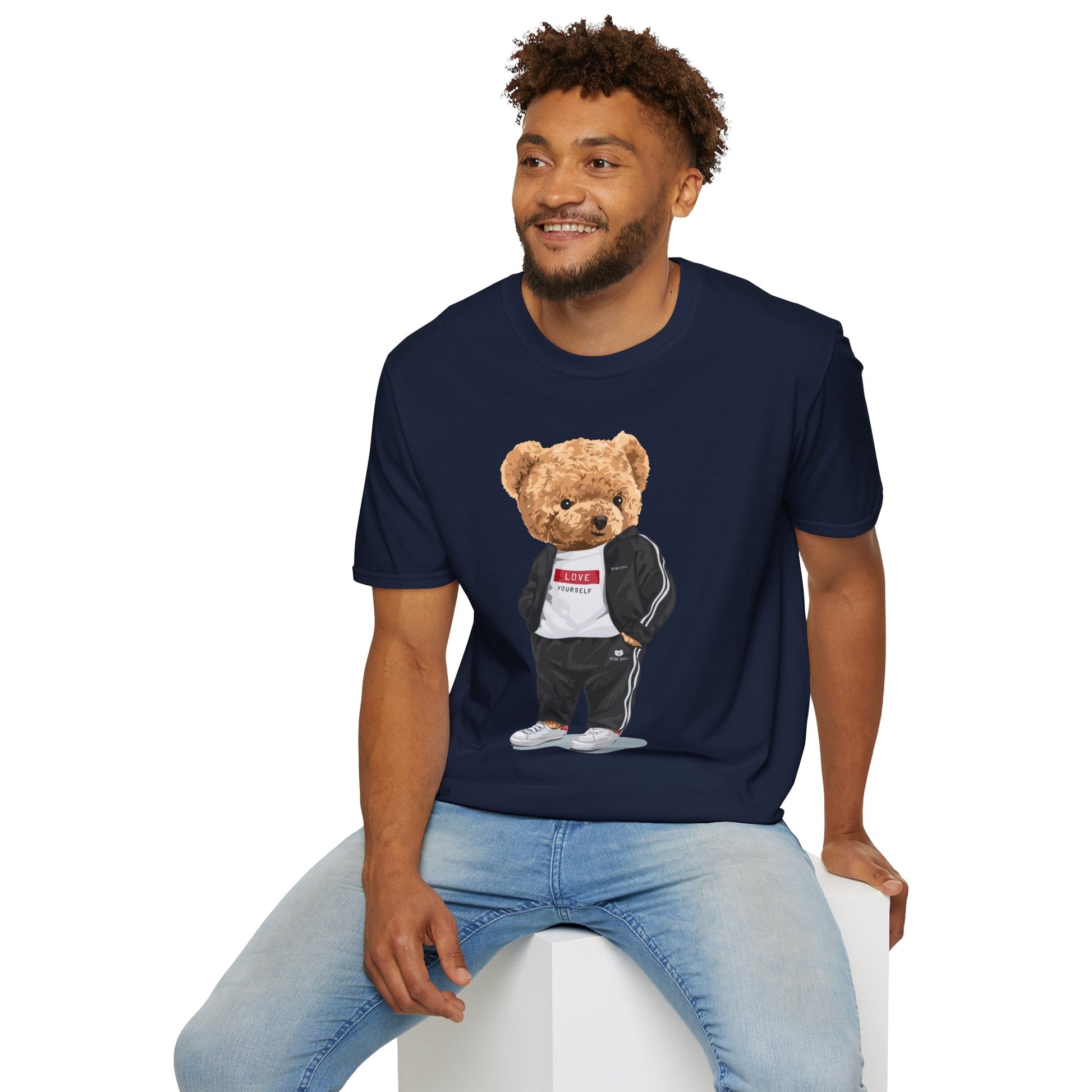 Casual Graphic Tee: Trendy Bear Design, Fun Unisex T-Shirt, Perfect for Gifts, Casual Wear, Everyday Style