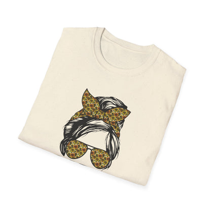 Chic Girl Boss T-Shirt, Empowerment Tee, Gift for Her, Motivational Shirt, Women’s Empowerment Apparel