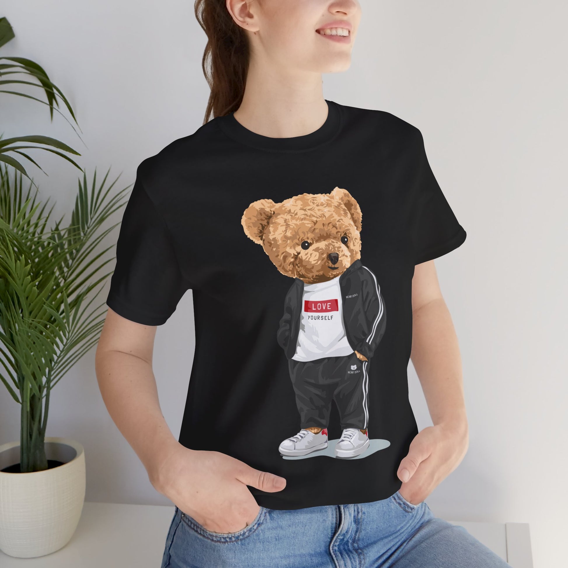 Streetwear Bear Graphic Tee, Casual Unisex T-Shirt, Fun Fashion for Teens, Gift for Birthday, Cool Outfit for Casual Days Black