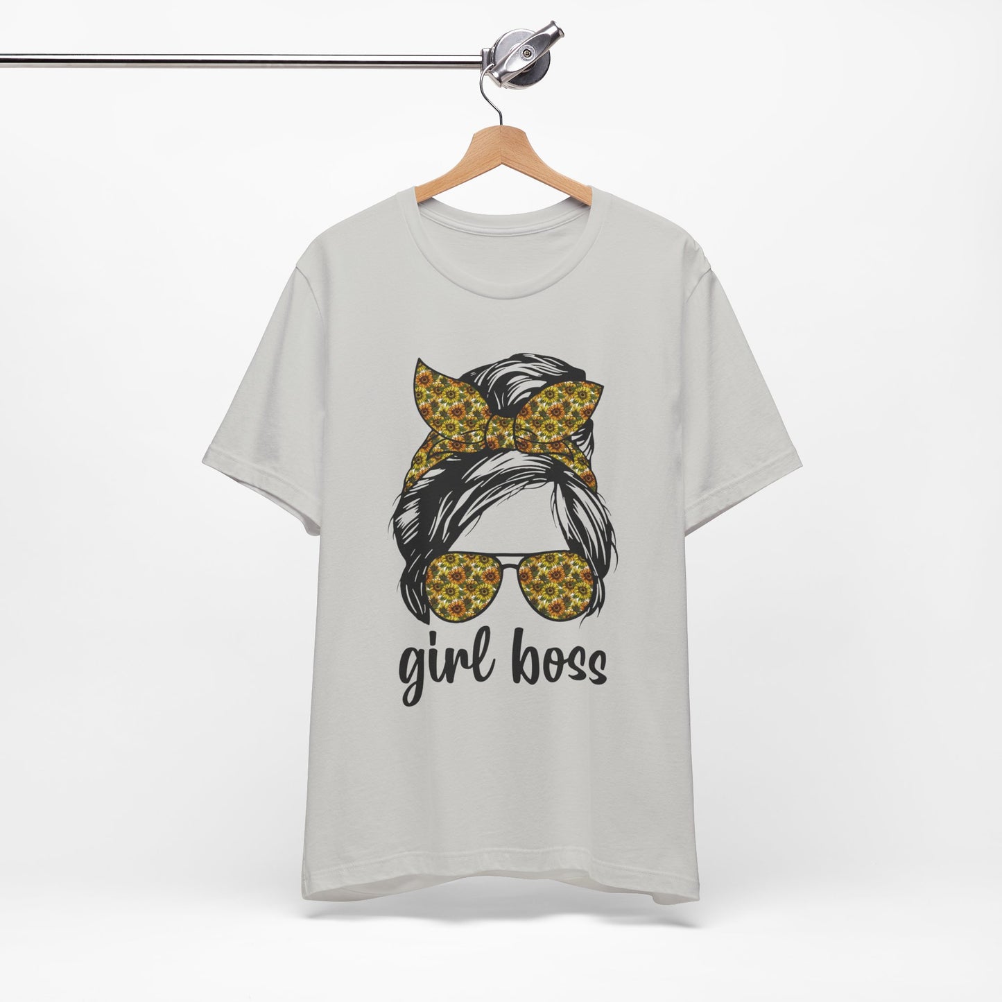 Stylish Girl Boss Tee: Empowerment Shirt for Women, Casual Outfit, Trendy Gift, Birthday Apparel, Motivational Fashion