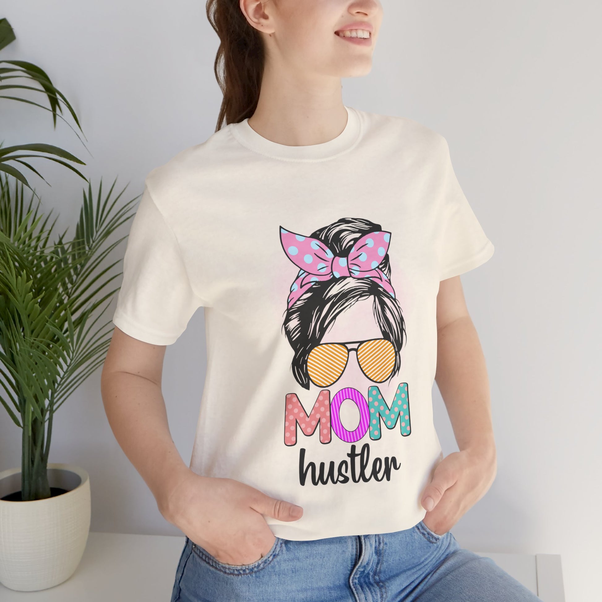 Mom Hustler Graphic Tee, Trendy Shirt for Moms, Mother's Day Gift, Motivational Tee, Casual Wear