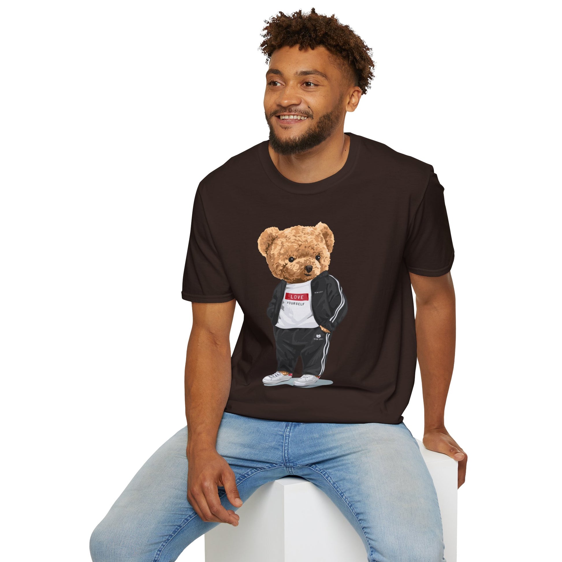 Casual Graphic Tee: Trendy Bear Design, Fun Unisex T-Shirt, Perfect for Gifts, Casual Wear, Everyday Style