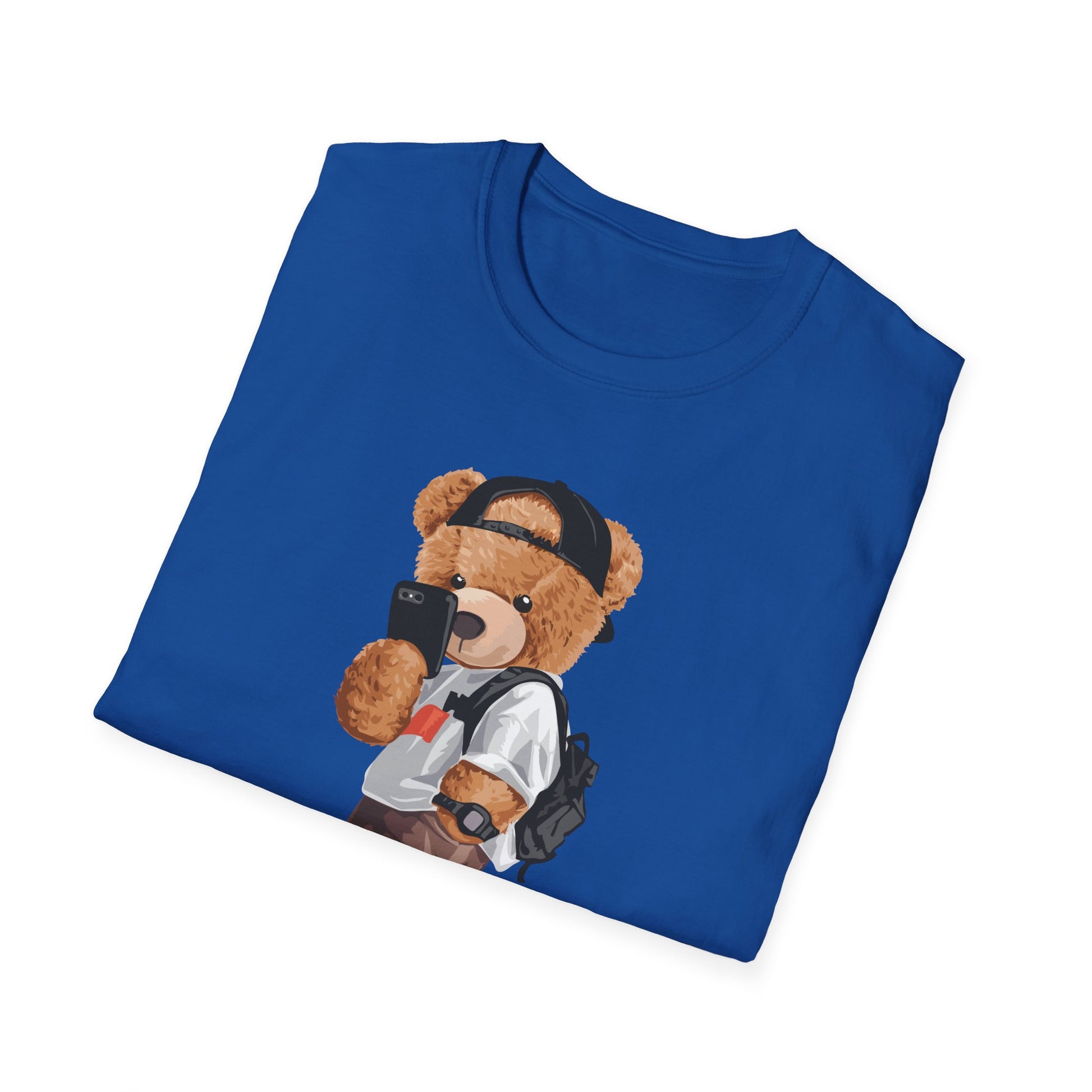 Selfie Bear Unisex T-Shirt | Cute Graphic Tee for Animal Lovers, Perfect Gift for Birthdays, Music Festivals, Casual Wear, or Everyday Style