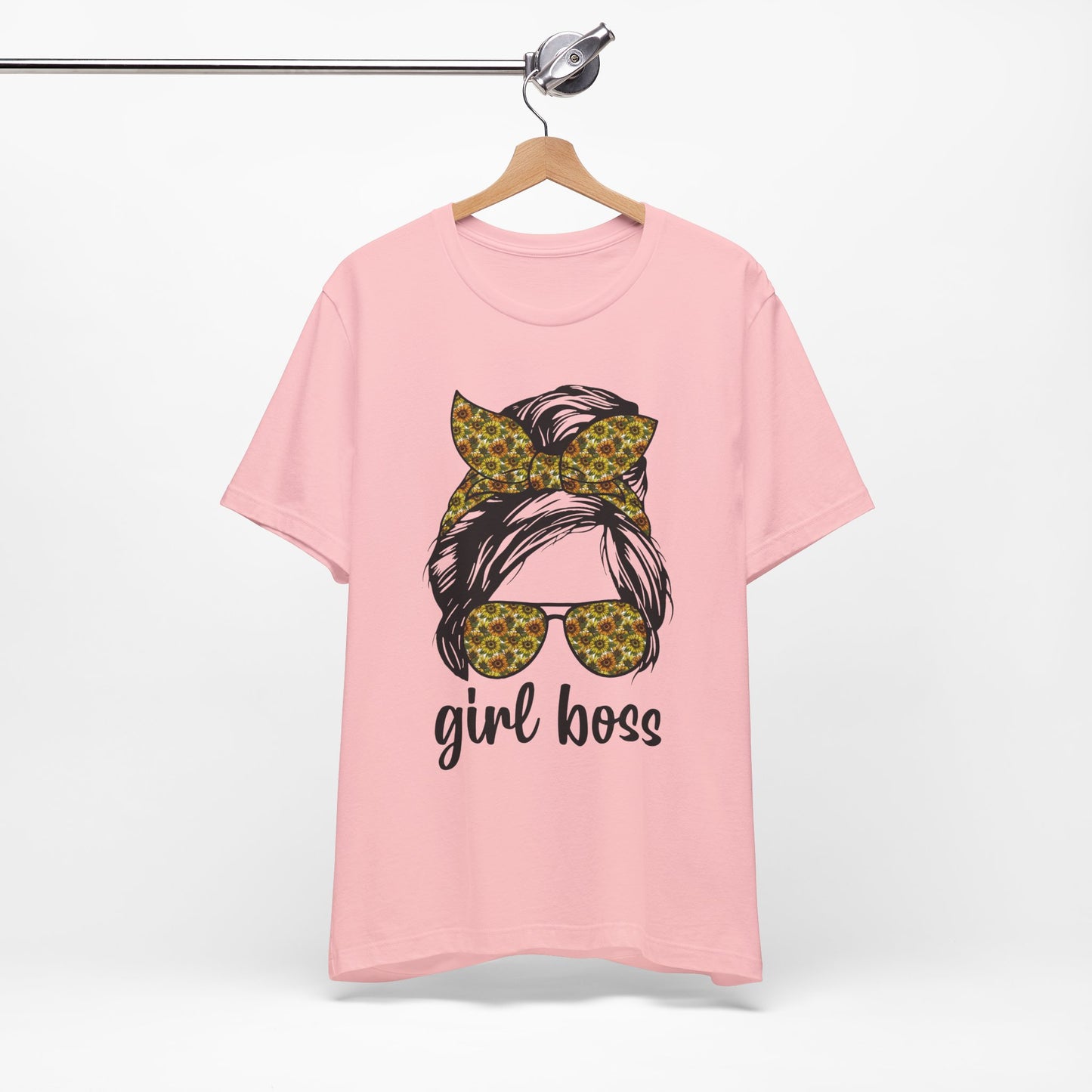 Stylish Girl Boss Tee: Empowerment Shirt for Women, Casual Outfit, Trendy Gift, Birthday Apparel, Motivational Fashion