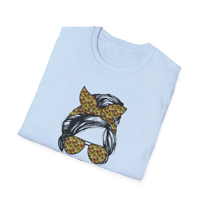 Chic Girl Boss T-Shirt, Empowerment Tee, Gift for Her, Motivational Shirt, Women’s Empowerment Apparel