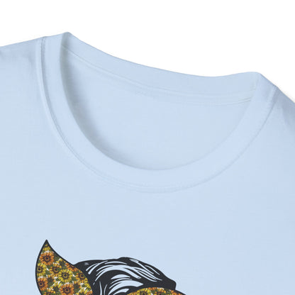 Chic Girl Boss T-Shirt, Empowerment Tee, Gift for Her, Motivational Shirt, Women’s Empowerment Apparel