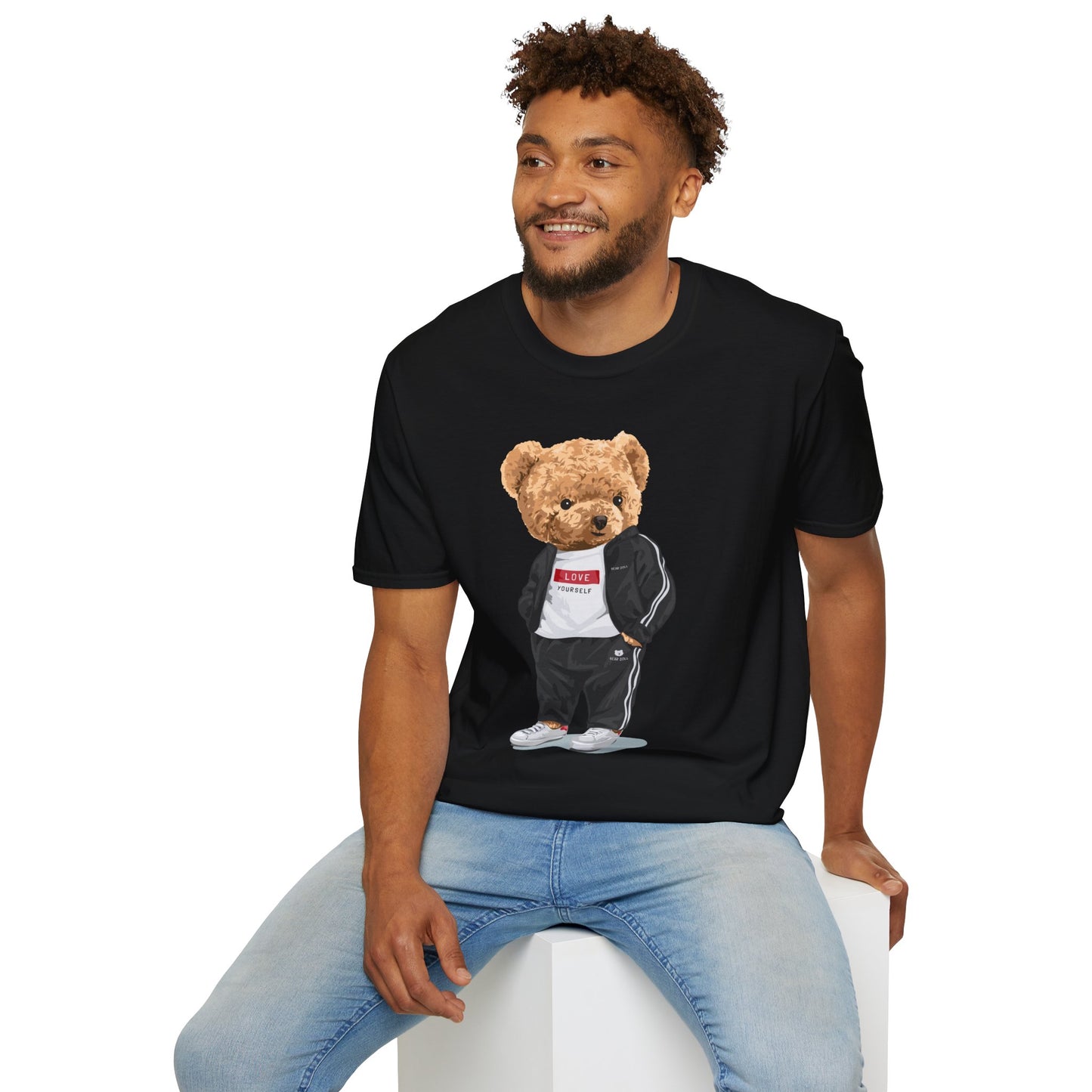 Casual Graphic Tee: Trendy Bear Design, Fun Unisex T-Shirt, Perfect for Gifts, Casual Wear, Everyday Style