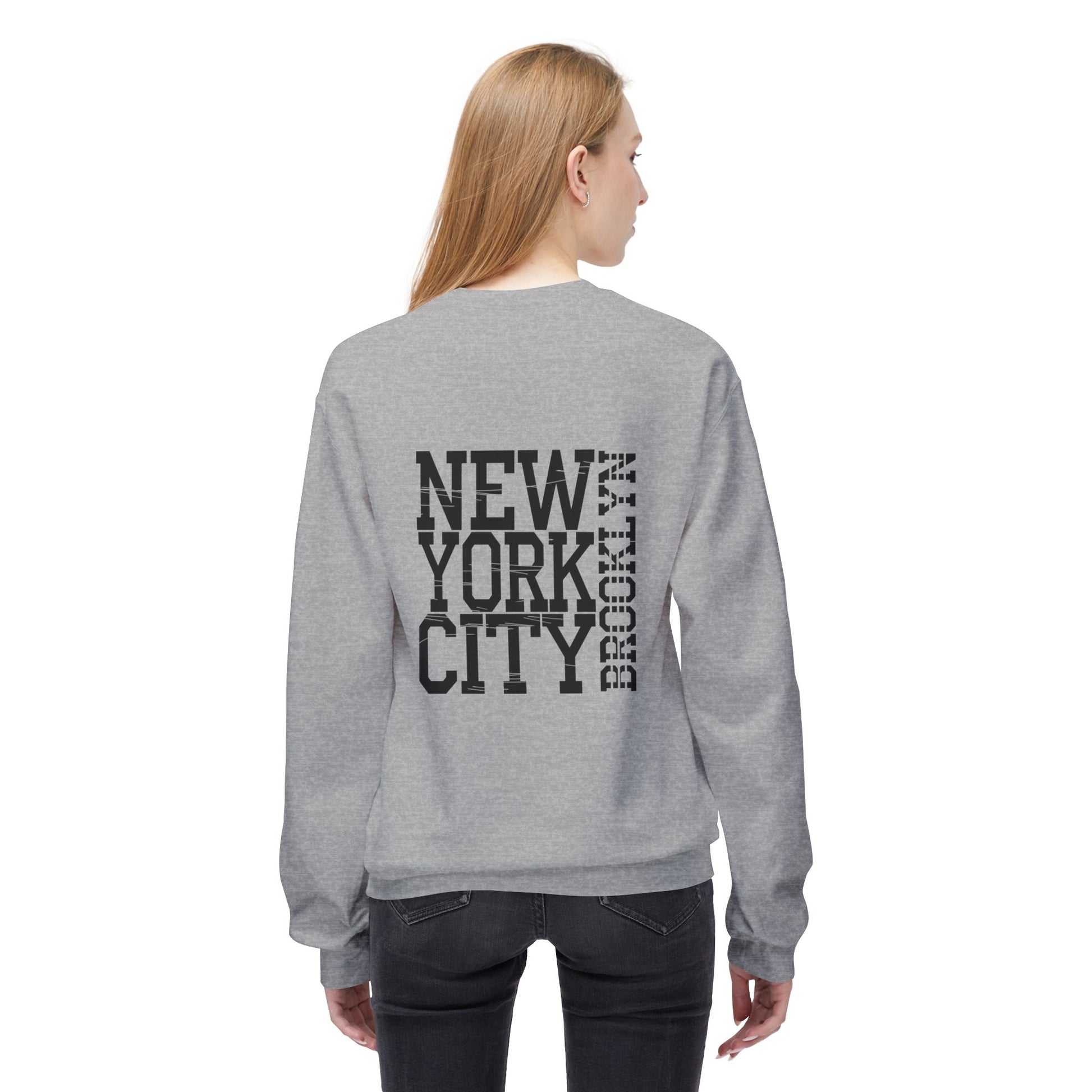 New York City Graphic Sweatshirt - Cozy Unisex Crewneck, Streetwear Style, Gift for NYC Lovers, Casual Wear, Travel Souvenir