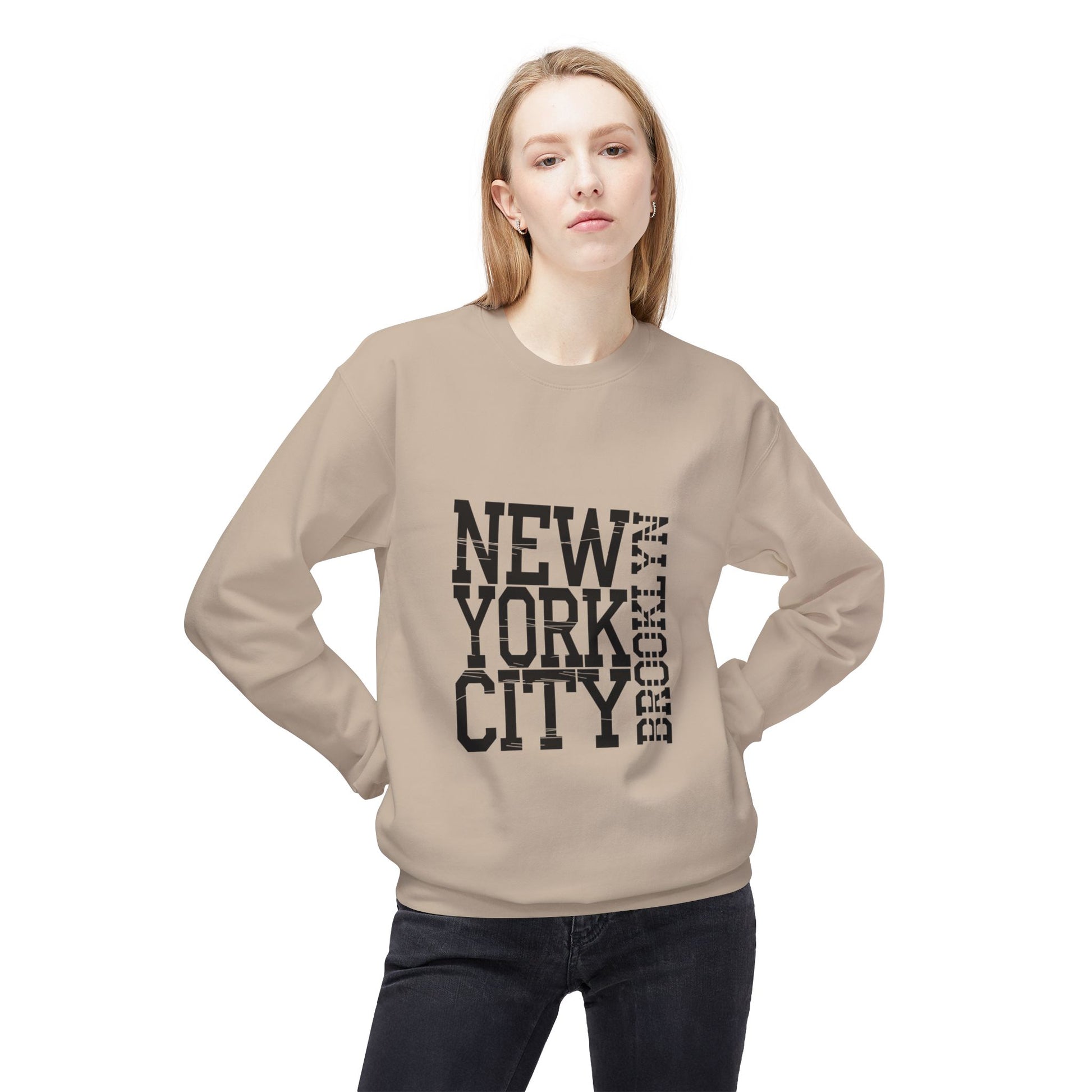 New York City Graphic Sweatshirt - Cozy Unisex Crewneck, Streetwear Style, Gift for NYC Lovers, Casual Wear, Travel Souvenir