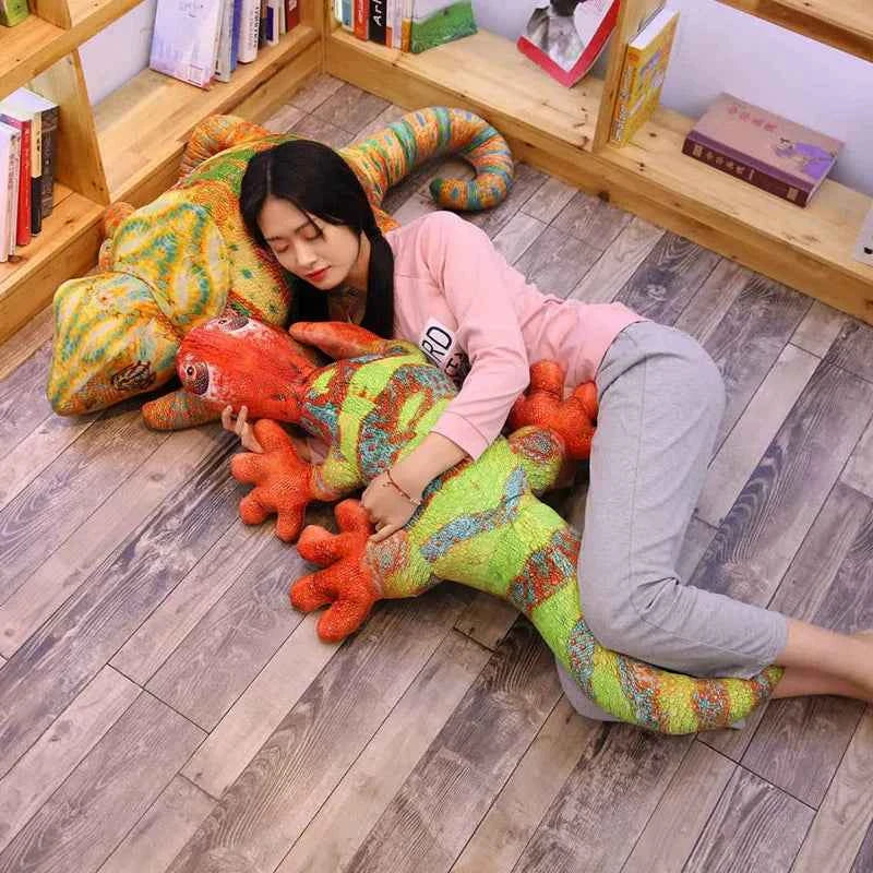 Realistic Lizard & Chameleon Plush Toy – Giant Reptile Stuffed Animal Pillow