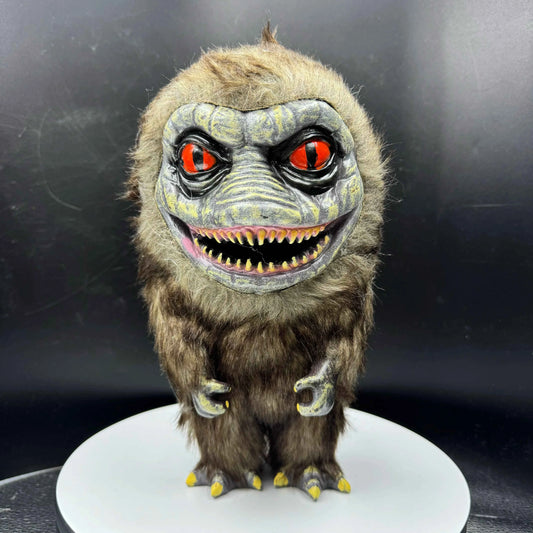 Retro Horror Monster Figurine – Creature Display Decor for Collectors Monster Doll 9.8"