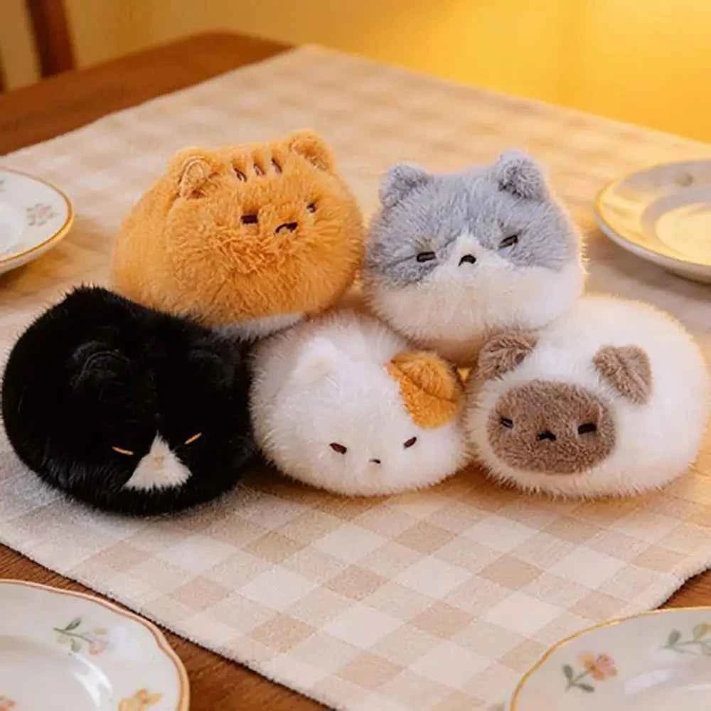 Kawaii Lazy Cat Wrist Pillow – 10 cm
