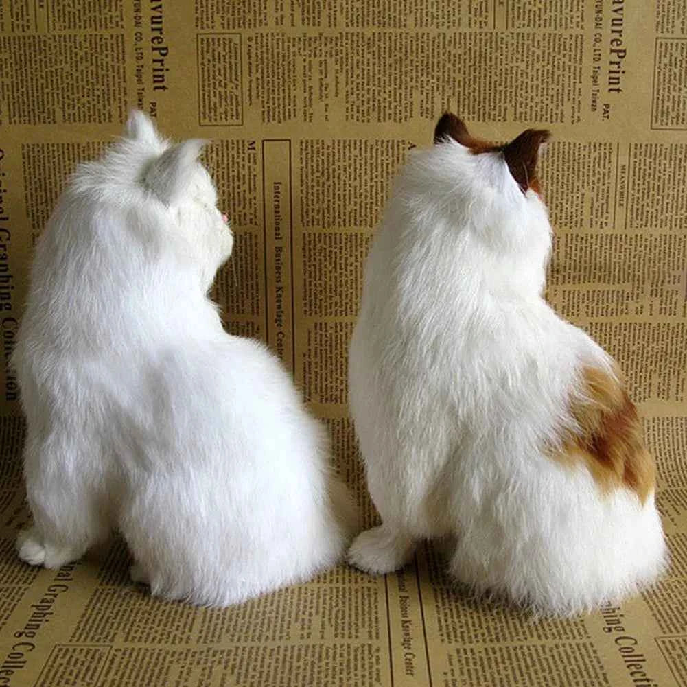 Simulation Sleeping Cat Ornament – Realistic Faux Fur Cat Decoration