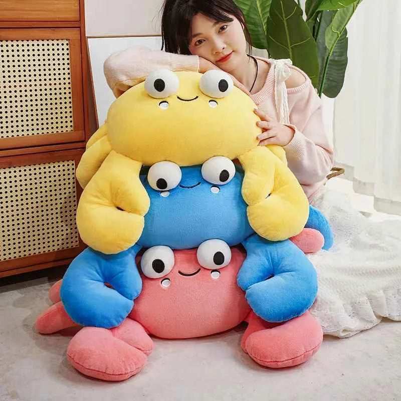 Kawaii Big Eyes Crab Plush Toy – Soft Stuffed Ocean Animal in Yellow, Pink & Blue (28–70cm)