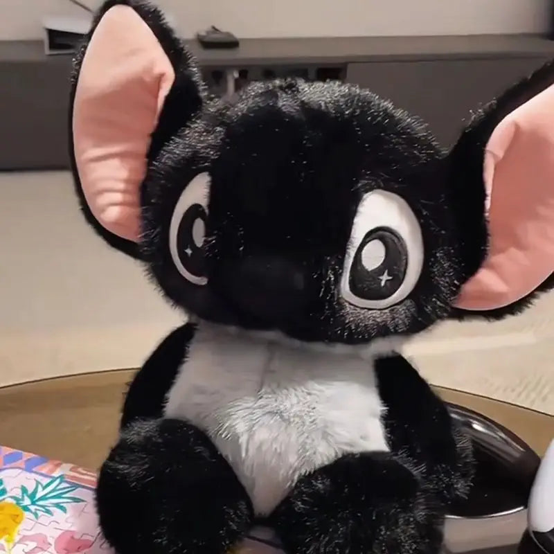 Black Space Creature Plush Doll – Soft Cartoon Sleep Companion Toy