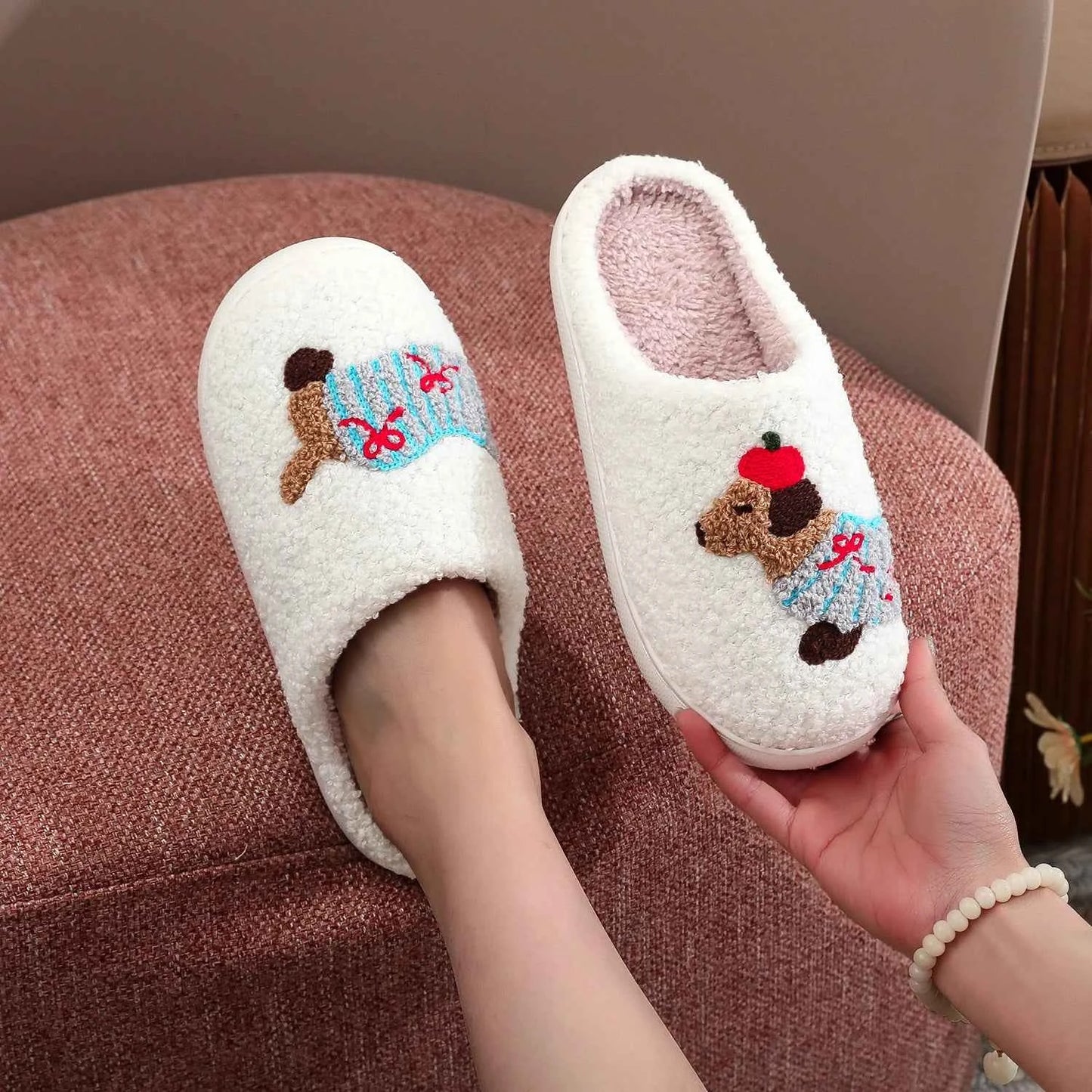 Cute Dachshund Embroidered Plush Slippers - Thick-Soled Warm Non-Slip Indoor Shoes