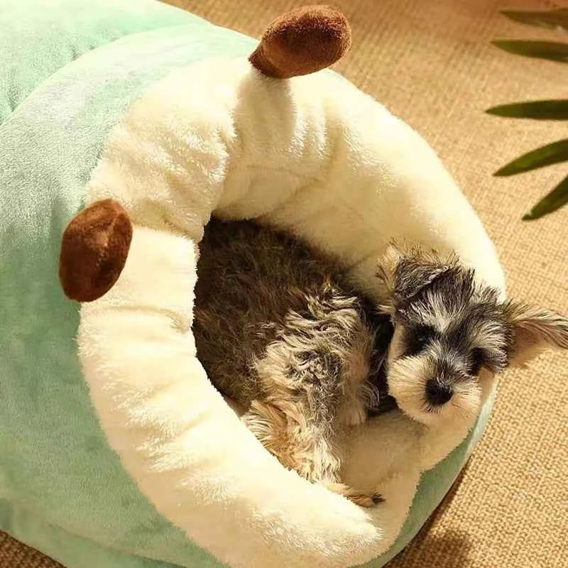 Cute Slippers Shaped Dog Bed (Up to 23.6 in) - Warm Breathable Small Dog Kennel