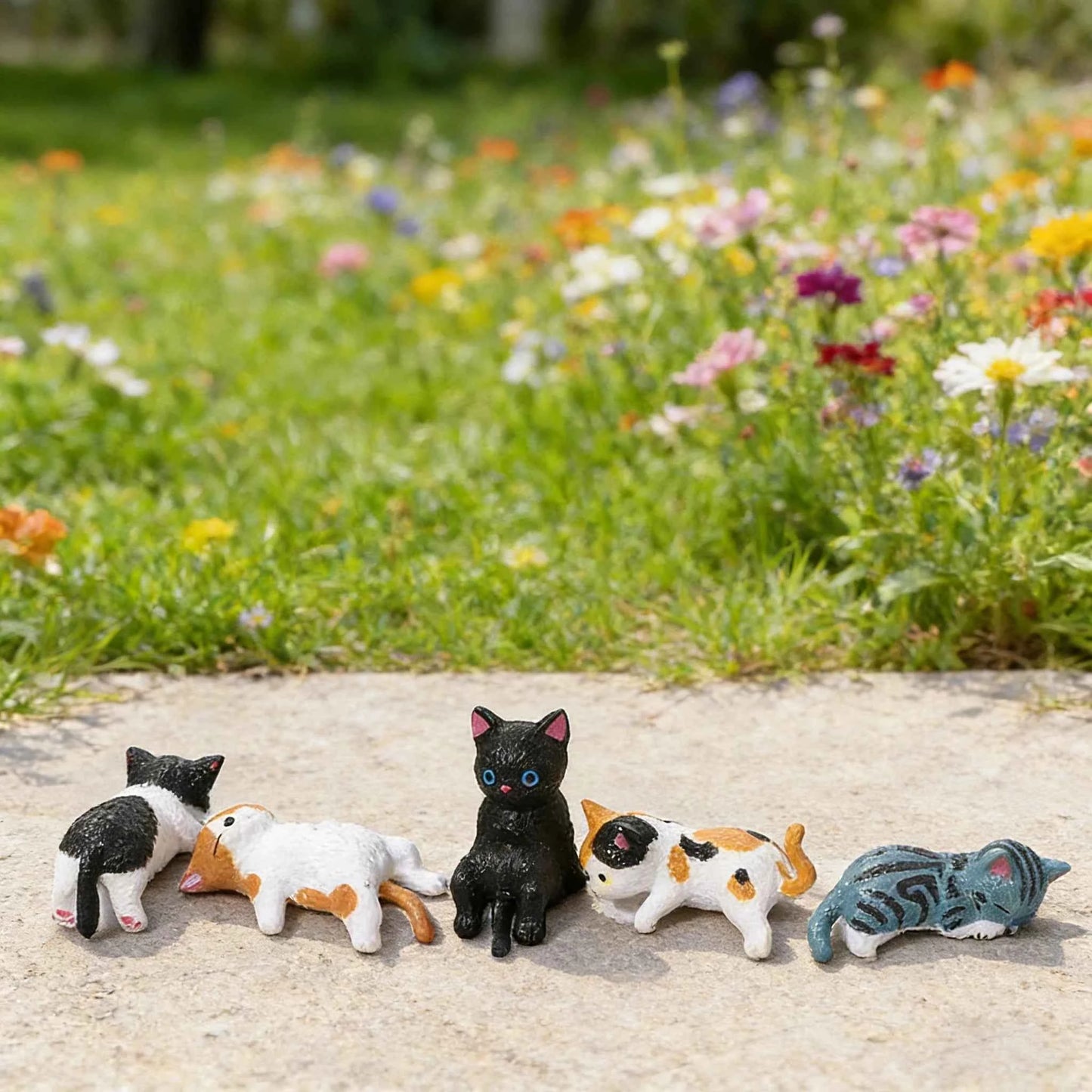 5-Pack Cute Healing Cat Monitor Decoration - Kawaii Screen