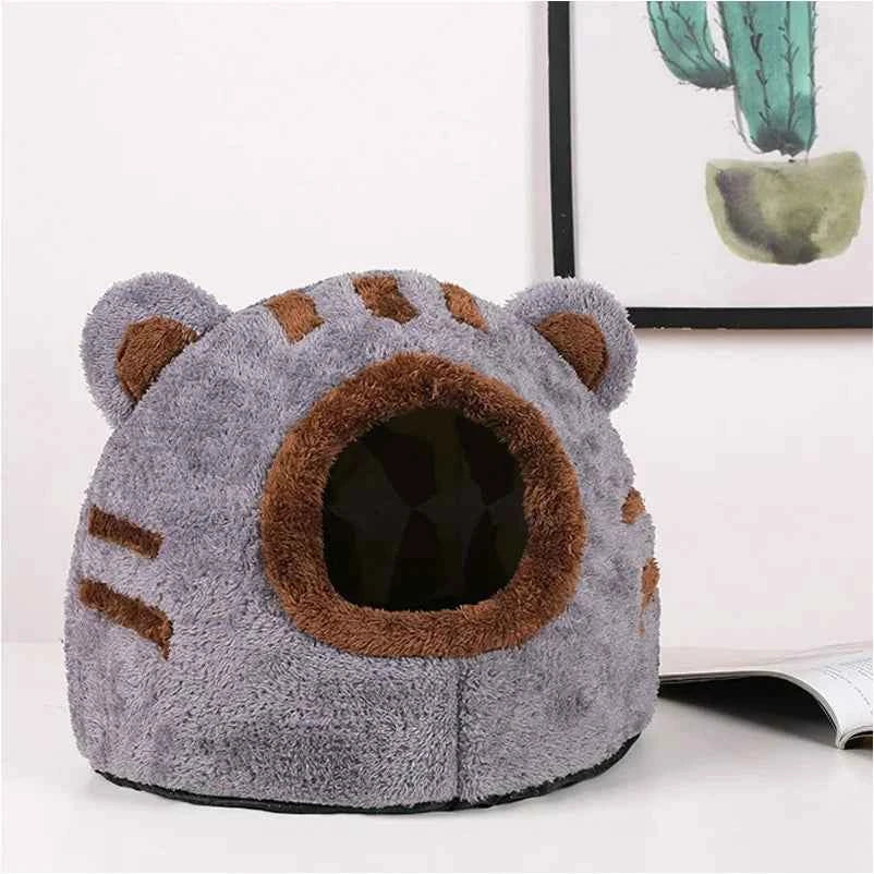 Kawaii Bear Head Cat Bed (Up to 16.9 in) - Cozy Cave Winter Self Warming Kitten Nest