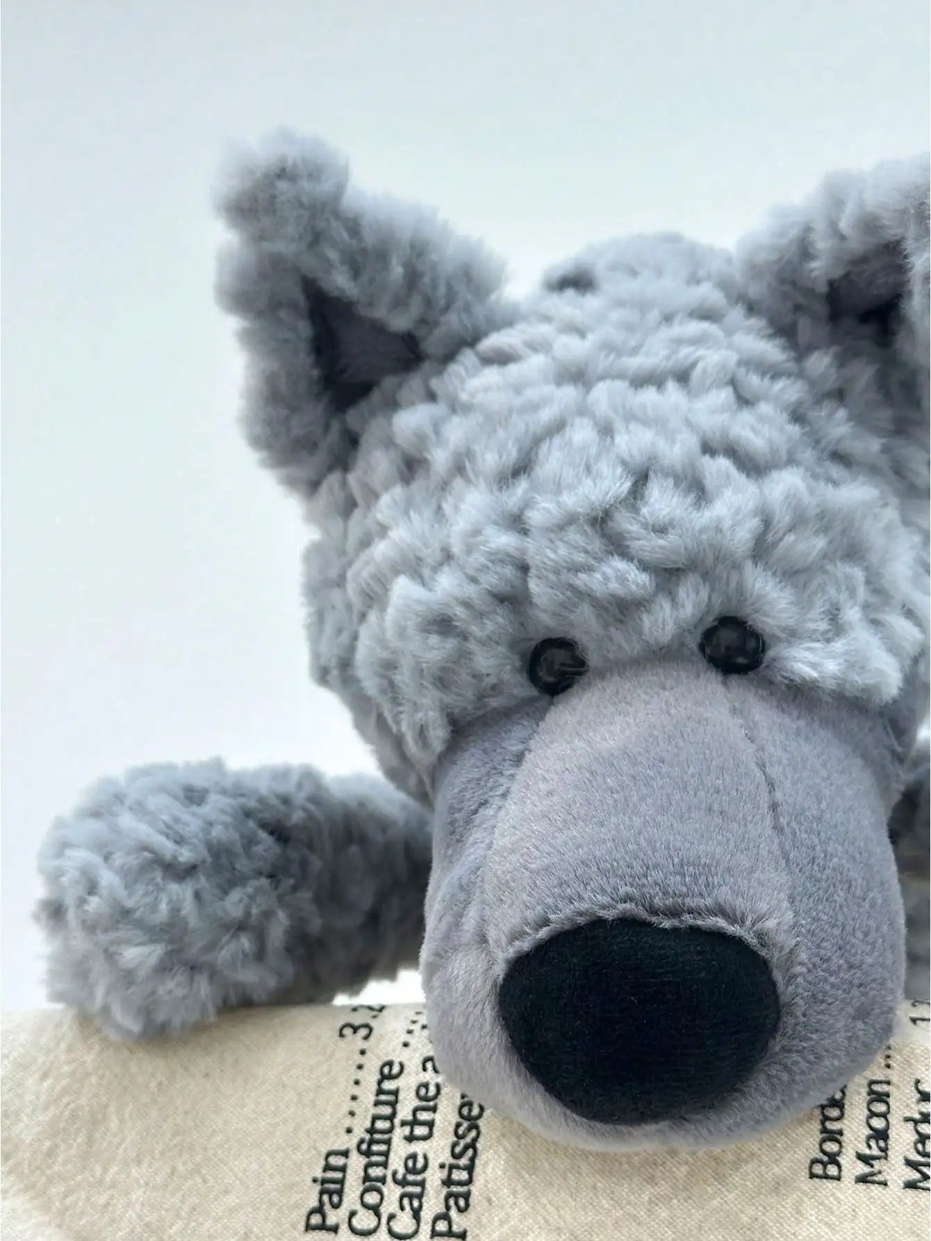 Gray Wolf Plush Toy – 15.7" (40cm) Fluffy Stuffed Animal Gray 15.7" (40cm)