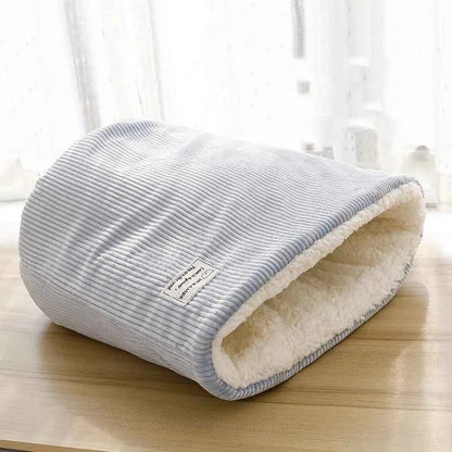 Soft Velvet Fabric Cat/Dog Bed (Up to 18.1 in) - Winter Warm Sleeping Bag Pet House