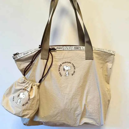 Snoopy Large Capacity Travel Duffle Bag – Foldable Carry On Tote
